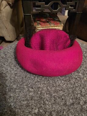 Vintage Doeskin Red Halo Hat Black Veil Size 22 Women’s Dress Church Hat